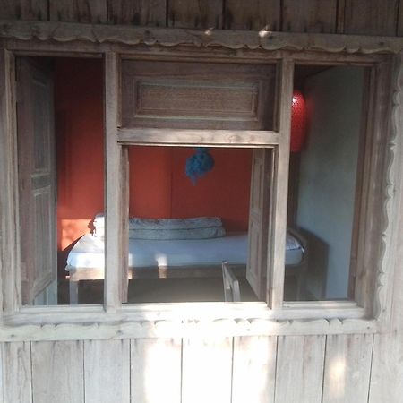 Shanta Ghar A Rustic Guesthouse Chitwan Eksteriør bilde