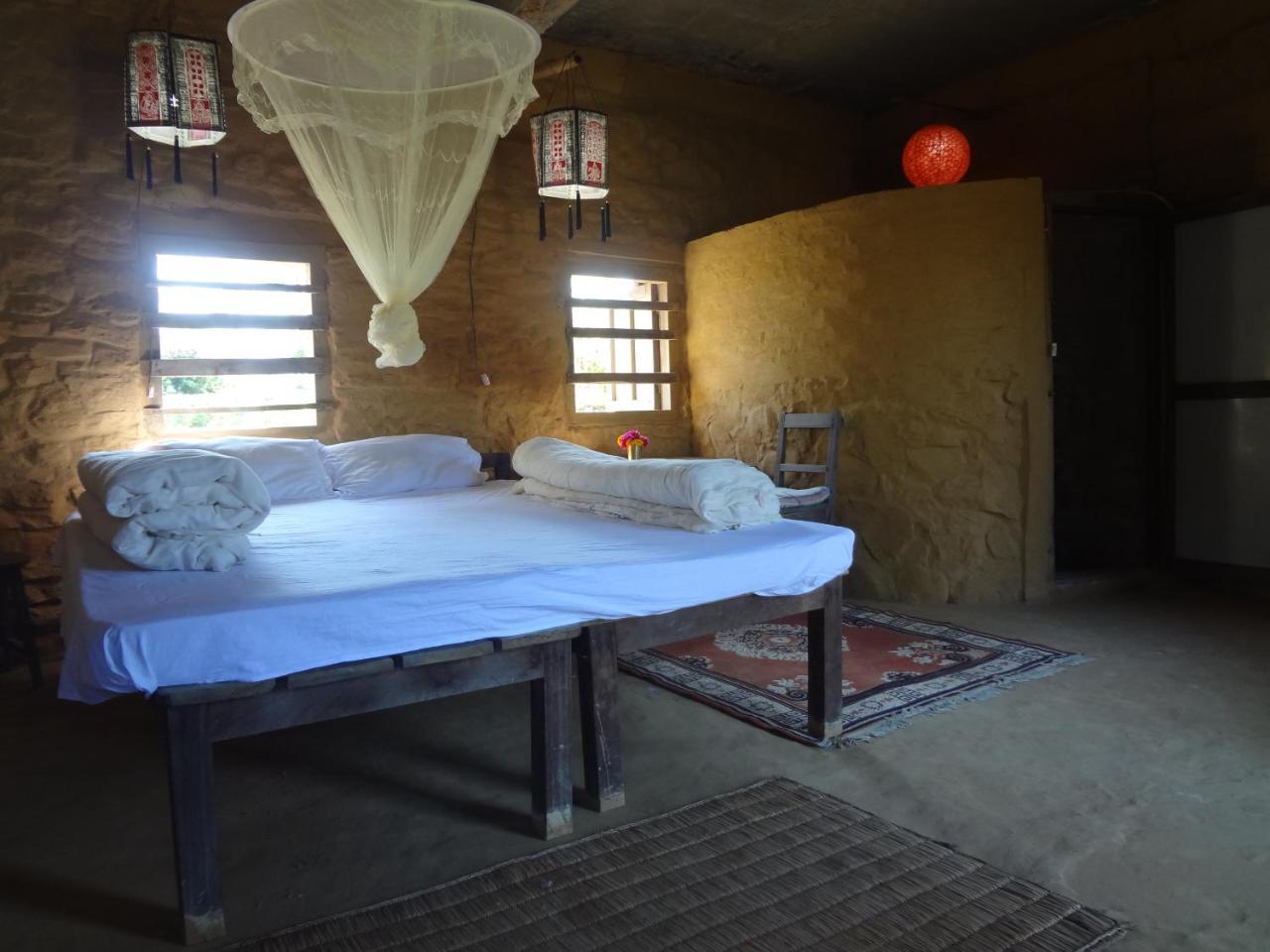 Shanta Ghar A Rustic Guesthouse Chitwan Eksteriør bilde